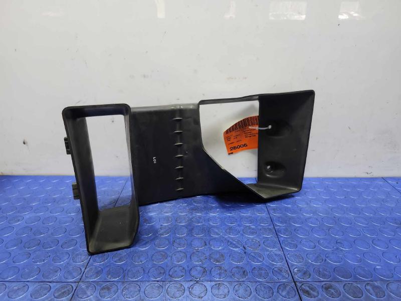 2016-2018 Hyundai Tucson Intercooler Air Guide Genuine OEM Part 28277-2B740