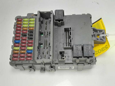 2018 Honda CR-V LX 2.4L Multiplex Junction Block OEM
