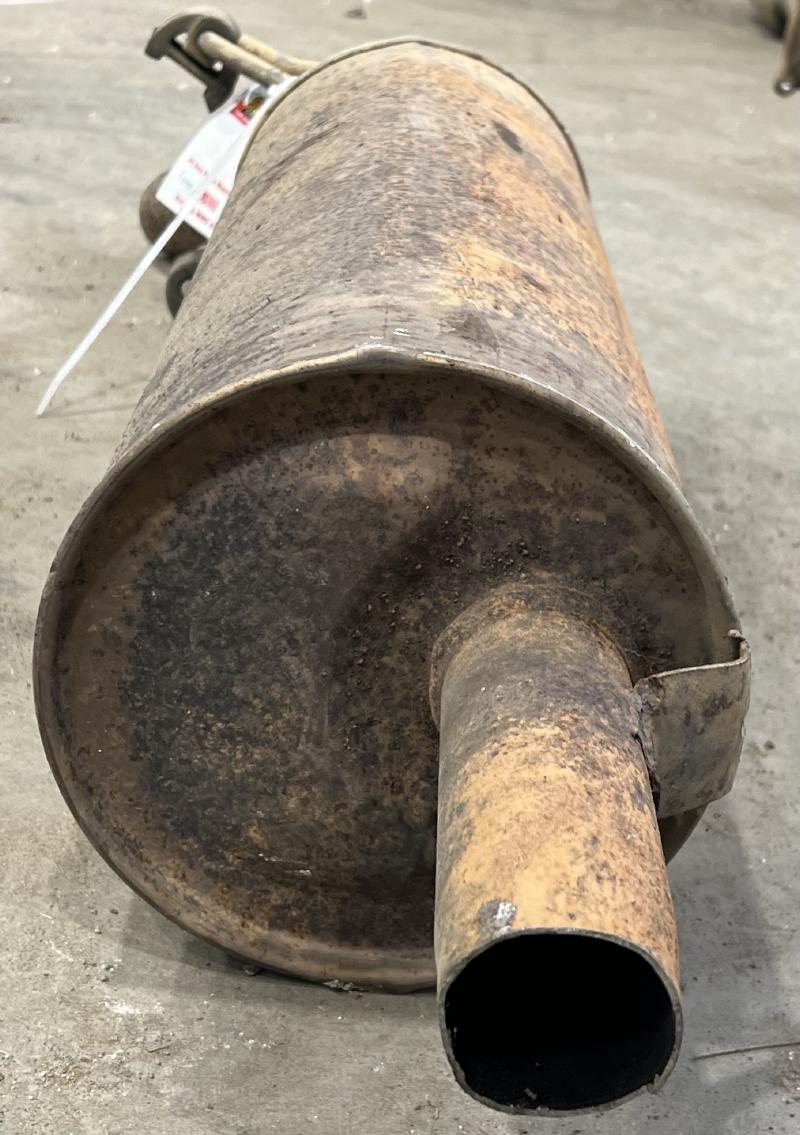 1995 - 1997 Toyota Tacoma 2.4L Exhaust Muffler OEM 174300C060