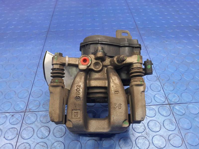 2018 Buick Regal Caliper