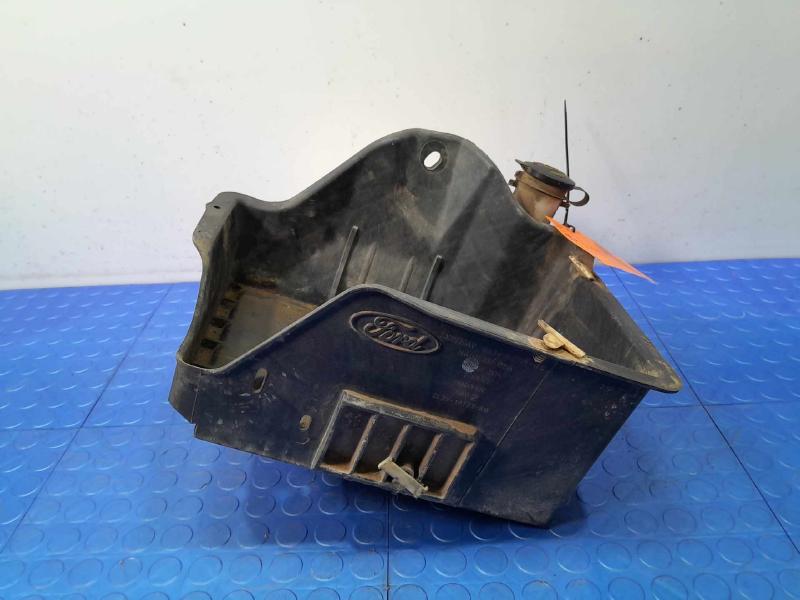 2013 Ford F-150 Washer Bottle