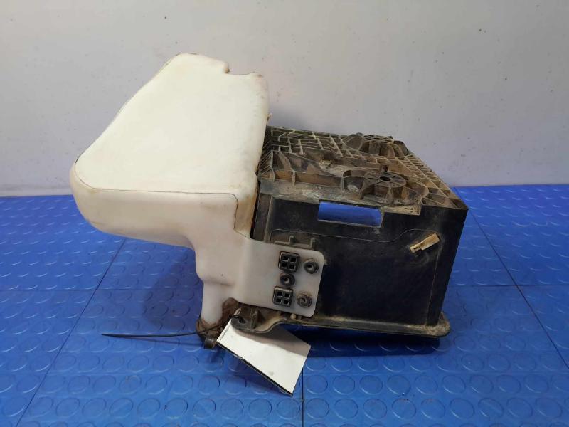 2013 Ford F-150 Washer Bottle