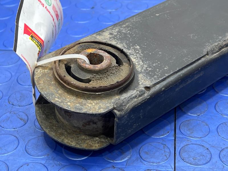2003 Jeep Liberty Lower Control Arm Rr