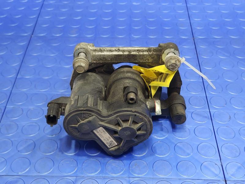 2020 Ford Escape Caliper