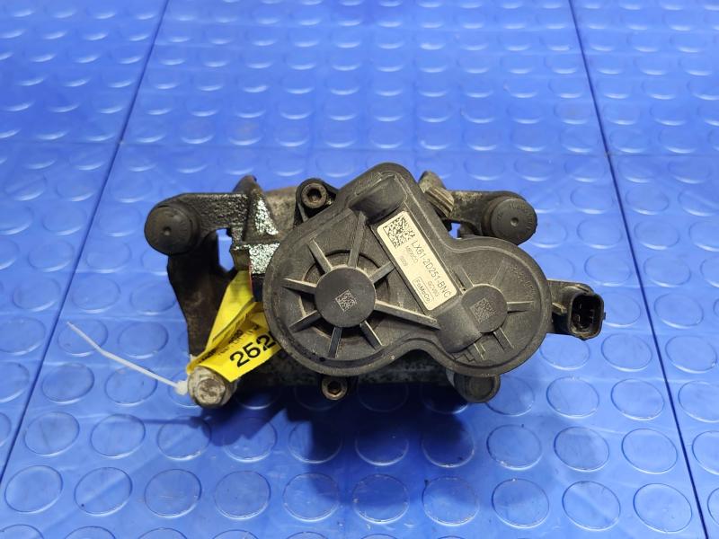 2020 Ford Escape Caliper