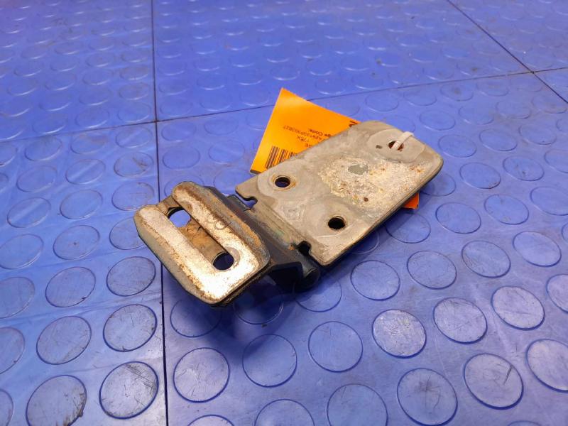 2003 Jeep Wrangler Hood Hinge