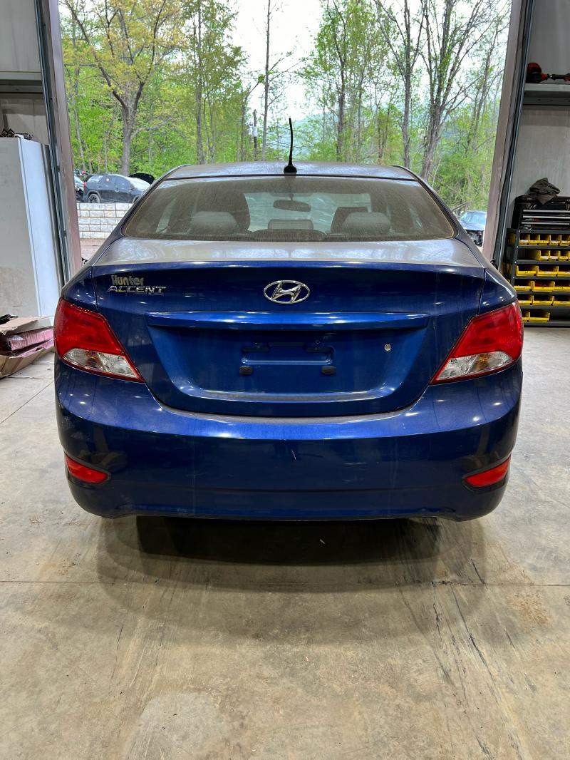 2016 Hyundai Accent Front Door
