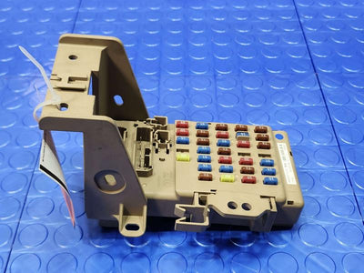 2014-2016 Subaru Forester Cabin Fuse Box Relay Junction Box OEM 82201FJ110