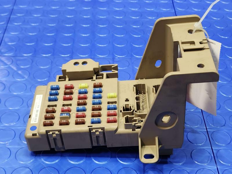 2014-2016 Subaru Forester Cabin Fuse Box Relay Junction Box OEM 82201FJ110