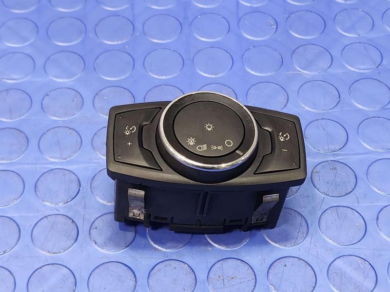 2016 Ford Transit 250 Headlight Switch (Dash Mtd)