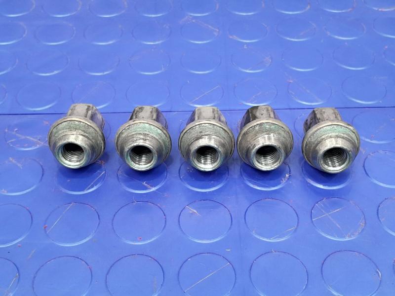 2018 Chevrolet Malibu Lug Nuts