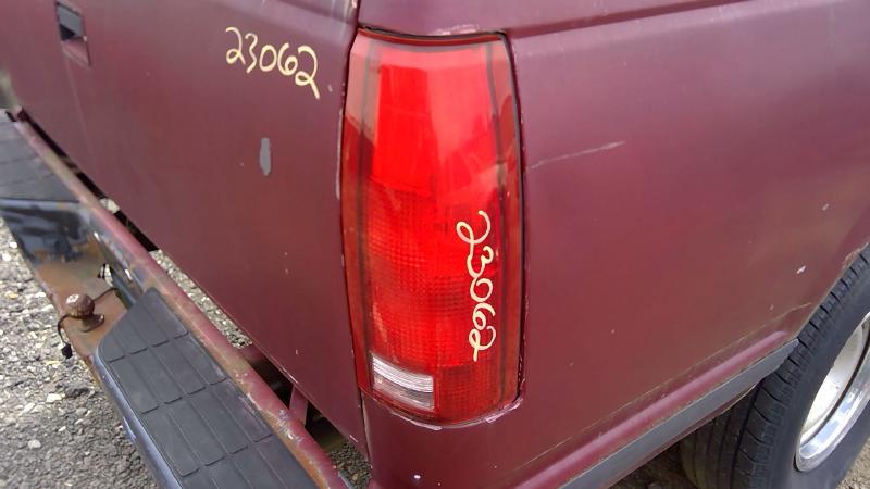 1989 Chevrolet Silverado 1500 Tail Light Assembly