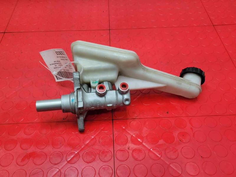 2013-2016 Ford Fusion Brake Master Cylinder Assembly Genuine OEM DG9Z2140A