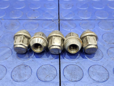 2017 Dodge Grand Caravan Lug Nuts