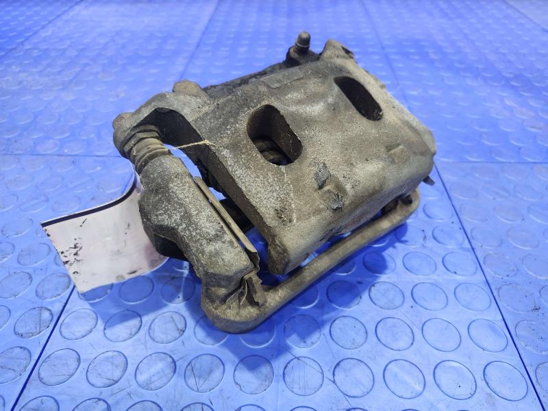 2013 Nissan Pathfinder Caliper
