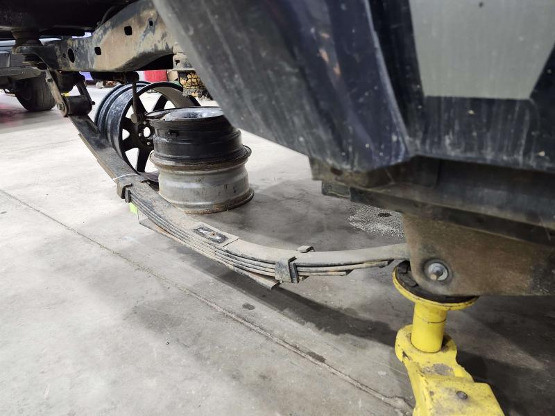 2007 Hummer H3 Leaf Spring Rear