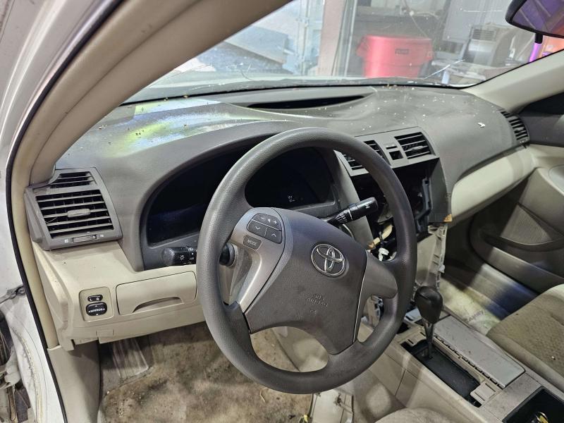 2009 Toyota Camry Coolant Recovery Bottle