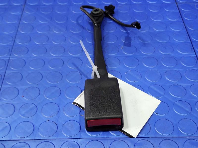 2019 GMC Terrain Front Seat Belt