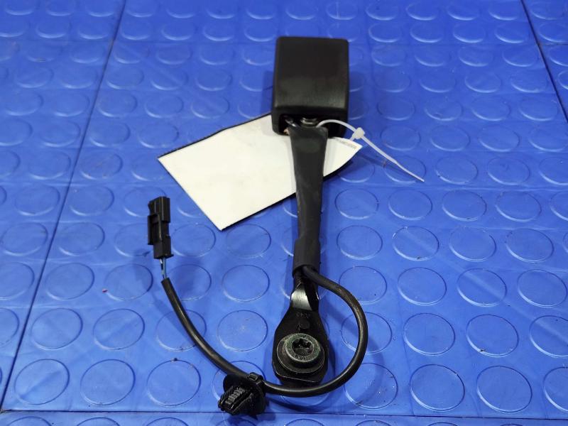 2019 GMC Terrain Front Seat Belt