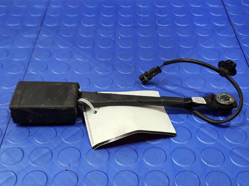2019 GMC Terrain Front Seat Belt
