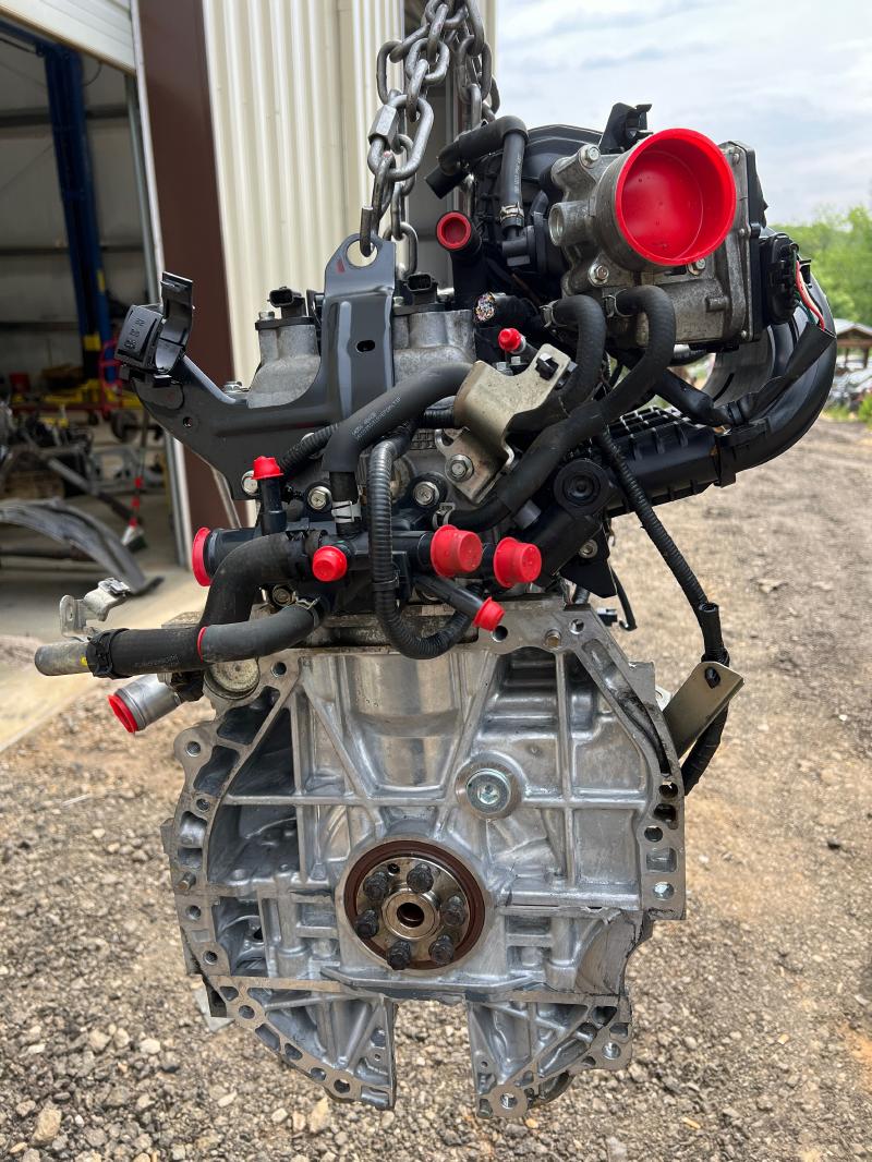 2015 Nissan Rogue Engine Assembly/Motor