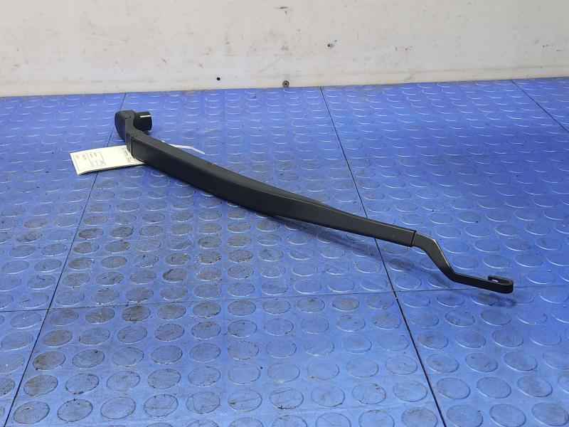2014 Dodge Durango Wiper Arm