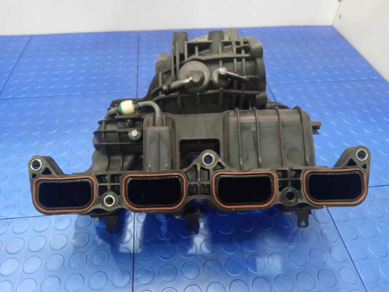 2015 Hyundai Santa Fe Intake Manifold