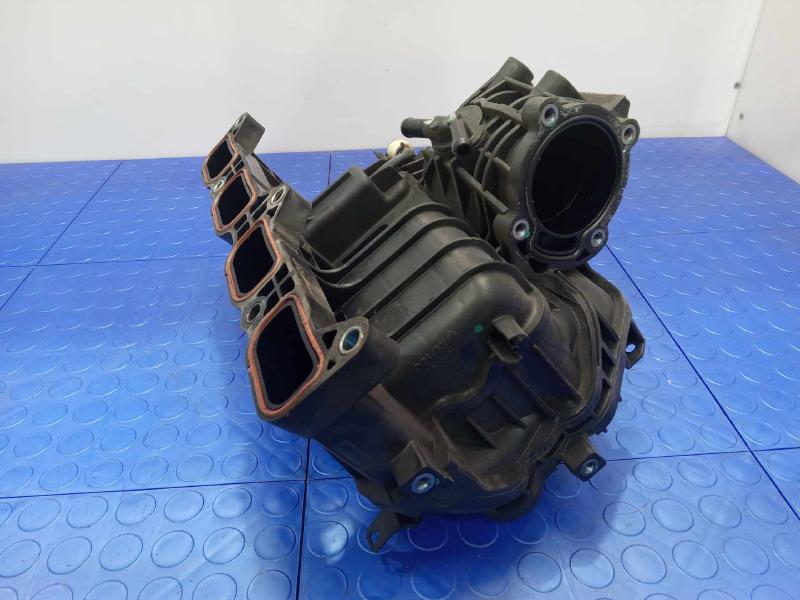 2015 Hyundai Santa Fe Intake Manifold