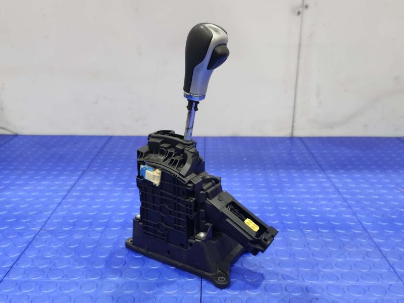2020 Jeep Renegade Floor Shifter
