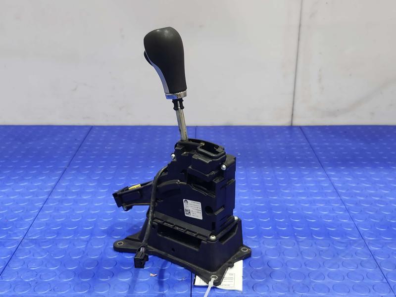 2020 Jeep Renegade Floor Shifter
