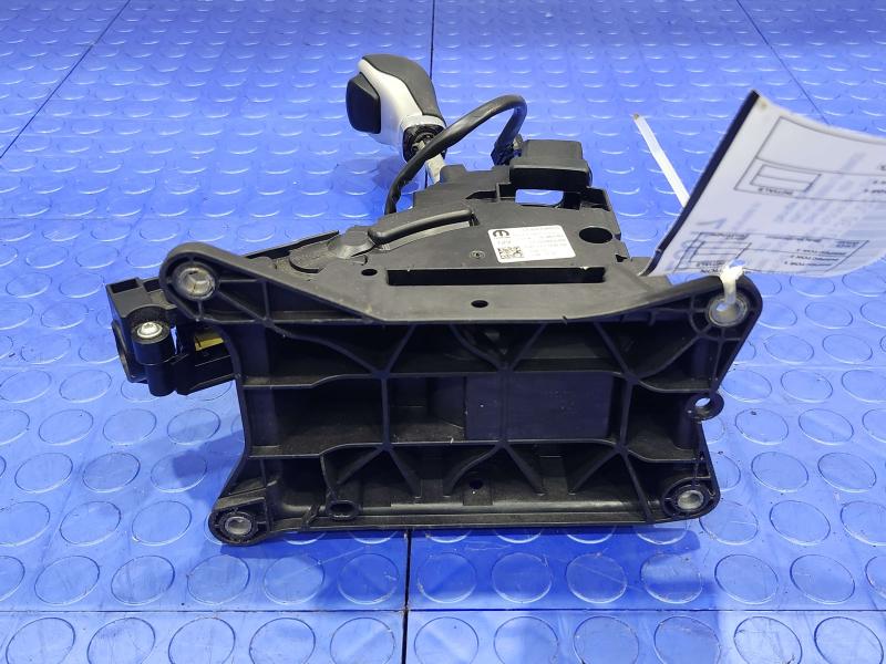 2020 Jeep Renegade Floor Shifter
