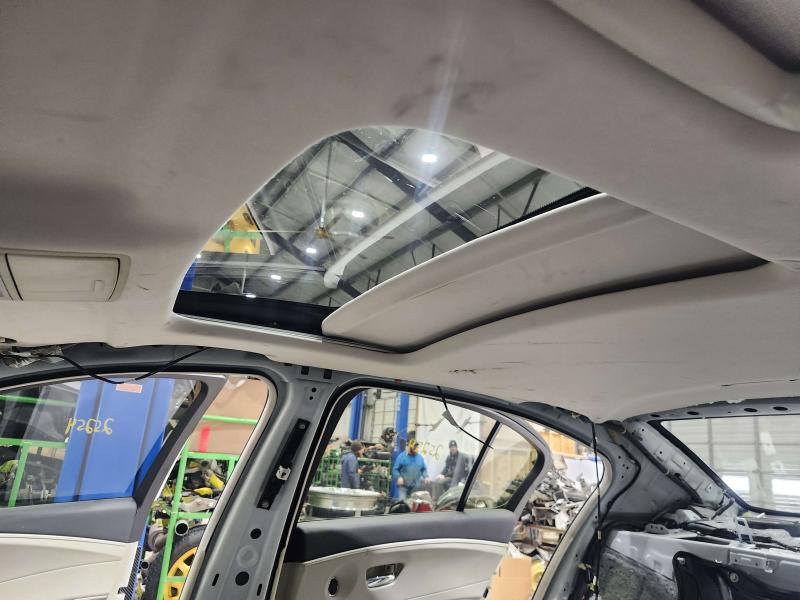2014-2020 Acura RLX Sunroof Glass Assembly with Frame and Motor Genuine OEM 70200TY2A02 70100TY2A01 70450TY2A01