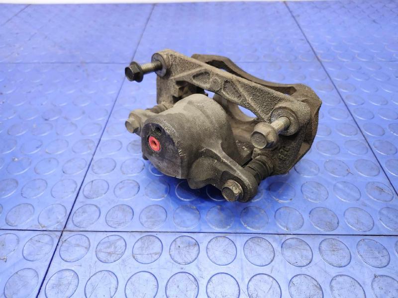 2015 Subaru Forester Caliper