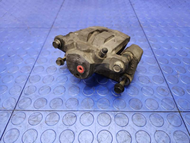 2015 Subaru Forester Caliper
