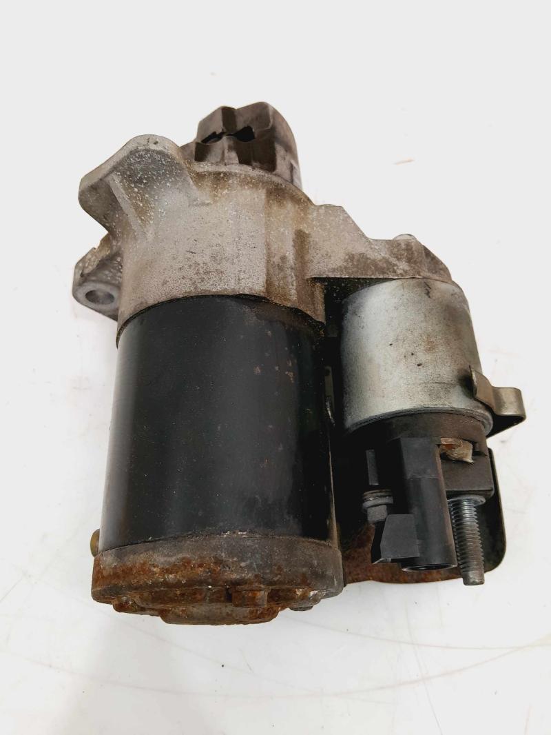 2013 Chevrolet Traverse Starter Motor