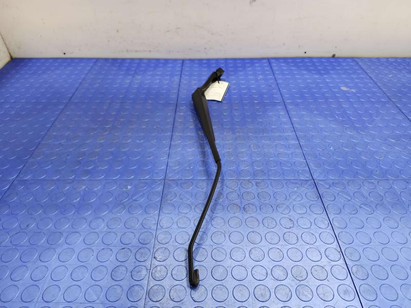 2020 Land Rover Discovery Sport Wiper Arm