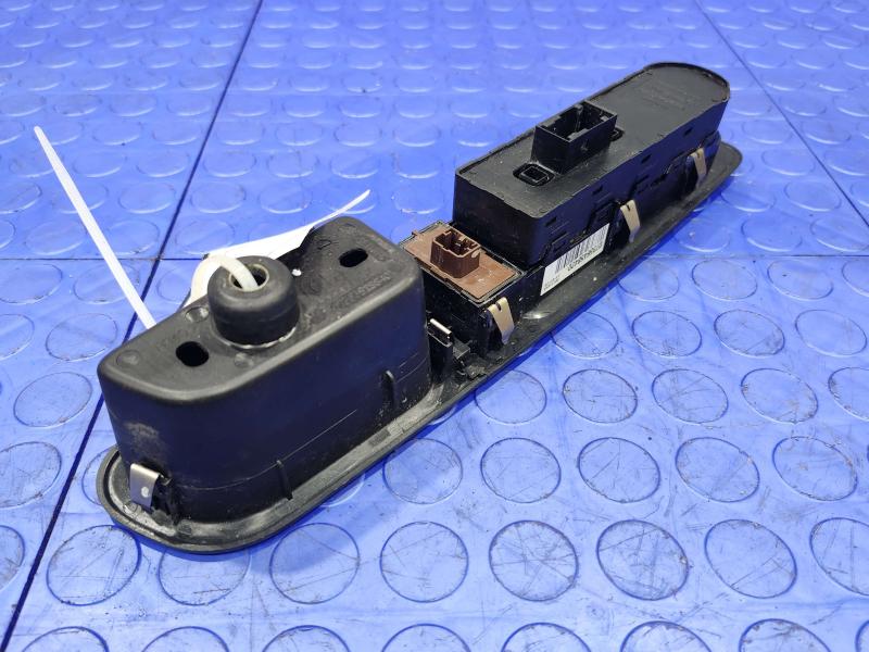 2020 Jeep Renegade Door Switch Front