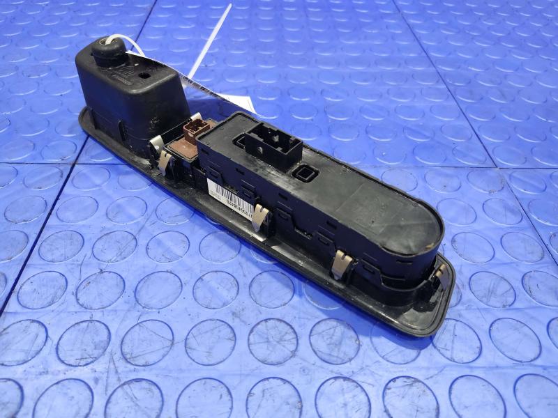 2020 Jeep Renegade Door Switch Front