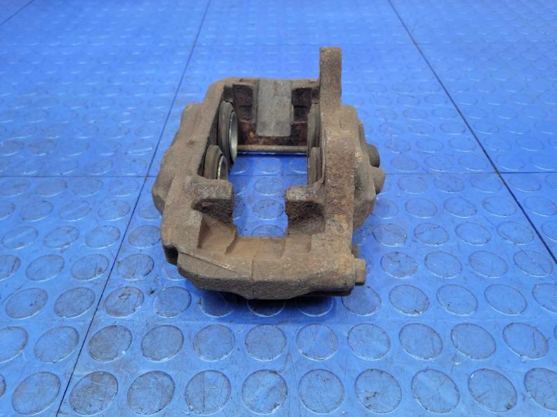 2003 Toyota 4Runner Caliper