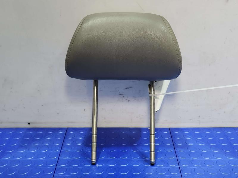 2005 Volkswagen Jetta Headrest