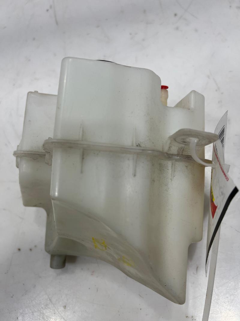 2015 Nissan Altima Coolant Recovery Bottle
