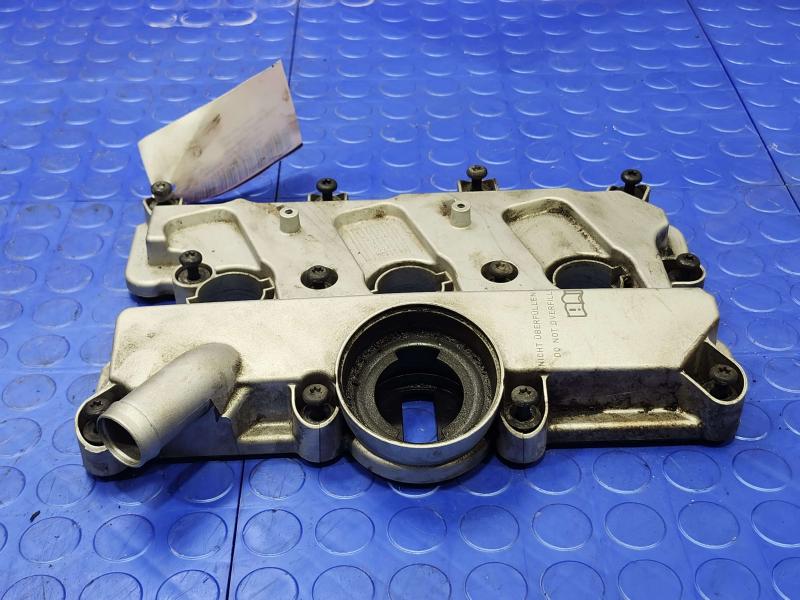 2018 Audi Q7 Valve Cover