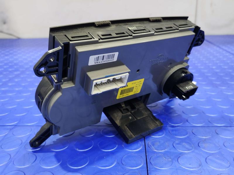 2011 Kia Sorento Heater A/C Control