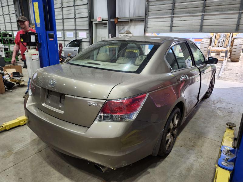 2009 Honda Accord Center Pillar