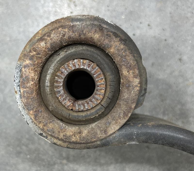 2002 GMC Sierra 1500 Leaf Spring Rear