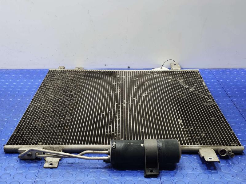 2011 Infiniti QX56 Condenser