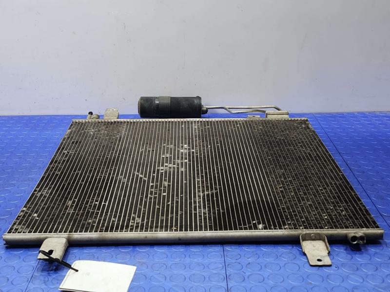 2011 Infiniti QX56 Condenser