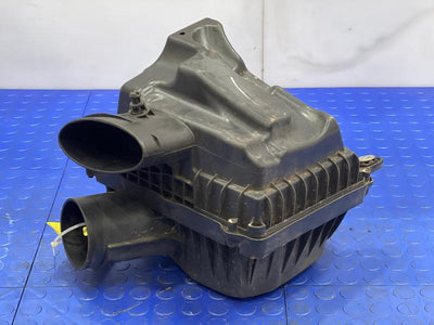 2018-2022 GMC Terrain Engine Air Cleaner Box Assembly Genuine OEM 84640369