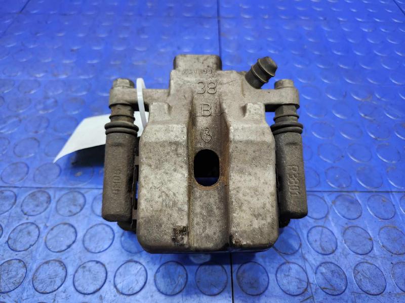 2015 Toyota Avalon Caliper