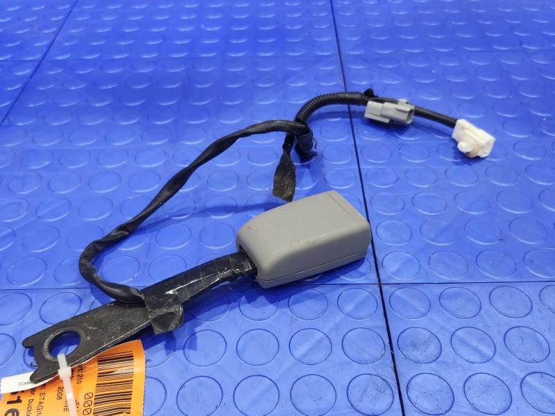 2006 Toyota 4Runner Front Seat Belt